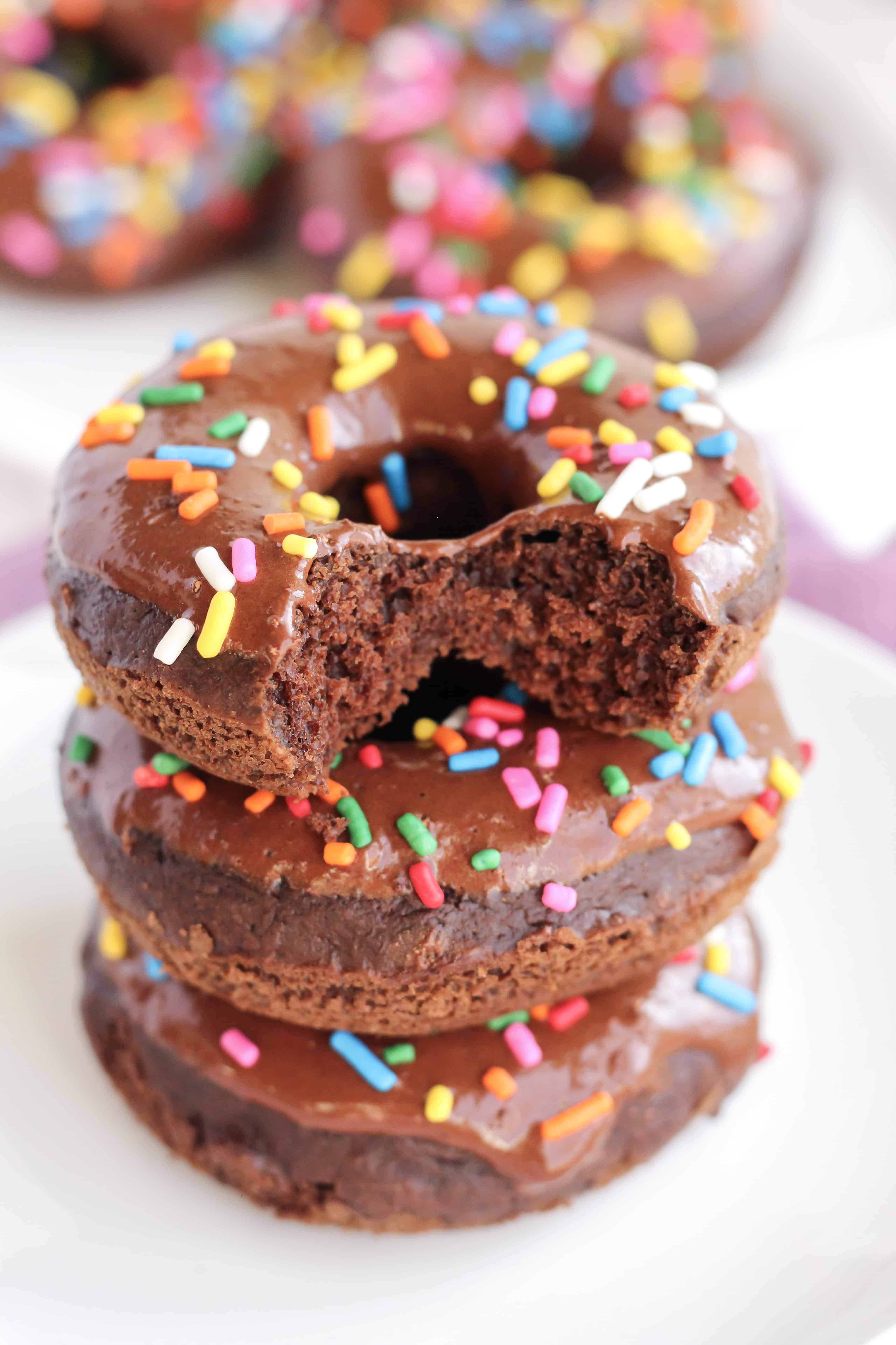 Healthy Chocolate Donuts (gluten-free) - Mile High Mitts