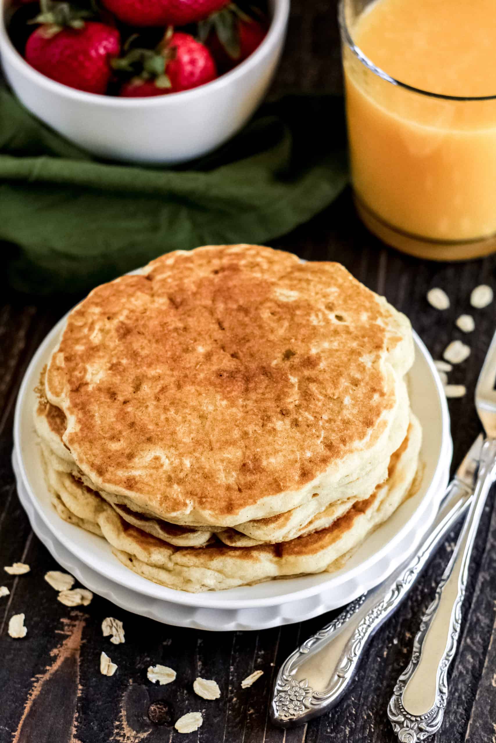Oatmeal Pancakes (gluten-free, dairy-free option) - Mile High Mitts